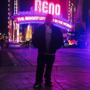 Meet your Posher, Adan